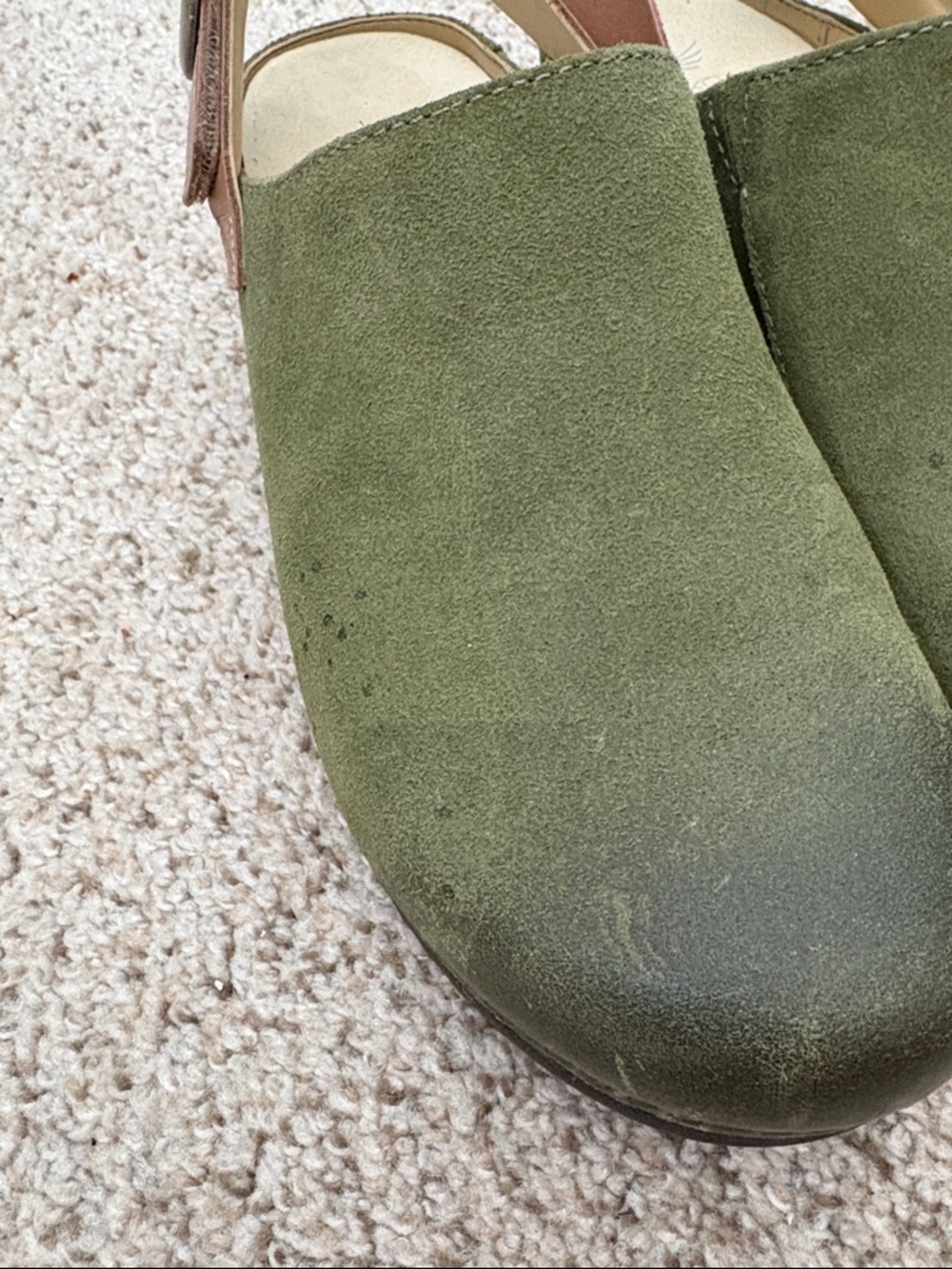 Dansko Merrin Olive Green Burnished Leather Clogs EU Size 39 - Picture 9 of 9